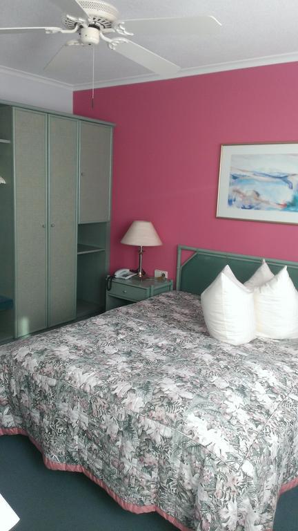 Hotel-Restaurant Schwanen Weil am Rhein Room photo