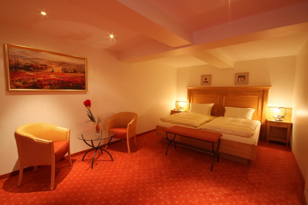 Hotel-Restaurant Schwanen Weil am Rhein Room photo